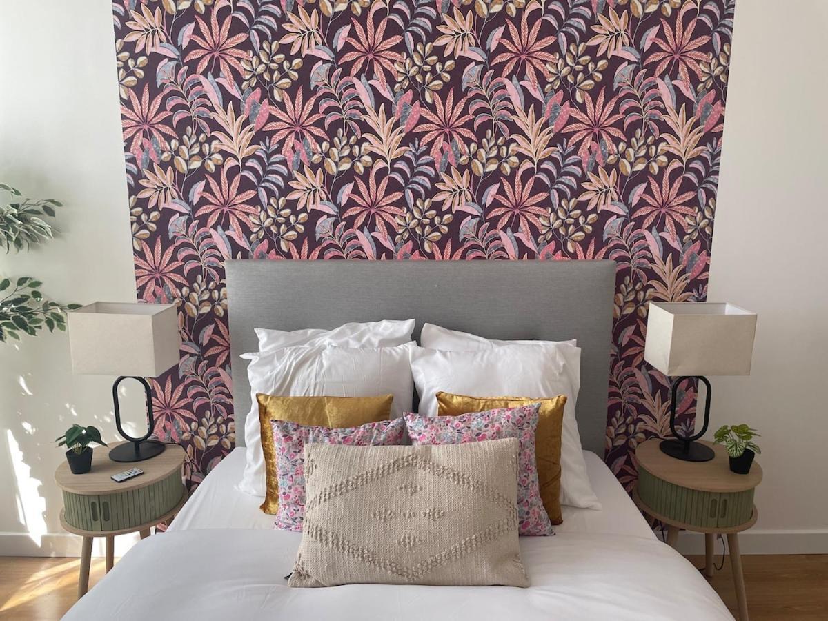 Botanic Escape With Balcony & Candle Bath Ritual - Pets Welcome *